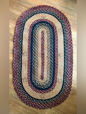 PRIMITIVE OVAL RED BLUE JUTE REVERSIBLE BRAIDED RUG